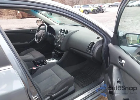 2010 Nissan Altima 2.5 S из США, поврежденный, VIN 1N4AL2AP3AN566991